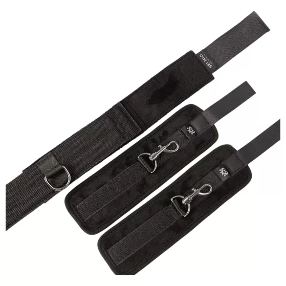 Sei Mio - spreading bar with cuffs (black)